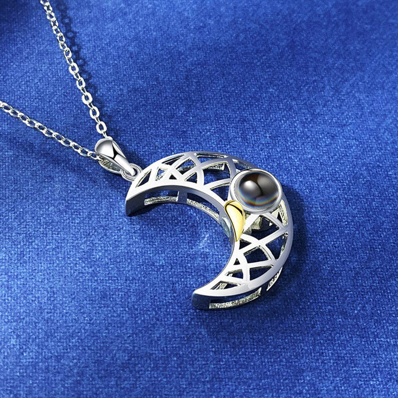 Sun Moon Shape Couple Personalized Necklaces Wedding Birthday Jewelry Languages I Love You Projection Pendant Necklace Gifts