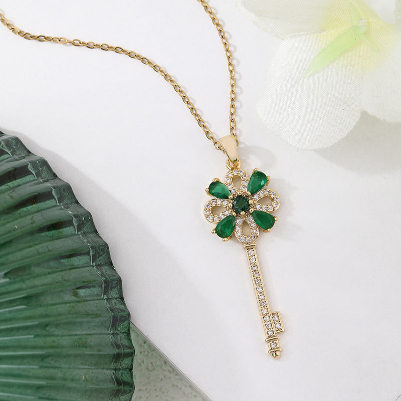Women's Creative Retro Key Flower Necklace Clavicle Chain Jewelry