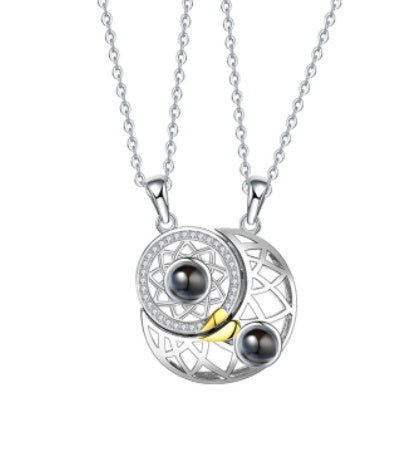 Sun Moon Shape Couple Personalized Necklaces Wedding Birthday Jewelry Languages I Love You Projection Pendant Necklace Gifts